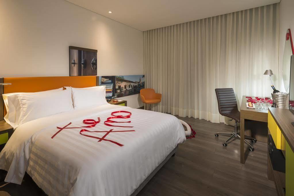 Hampton By Hilton Yopal Hotel Exterior foto
