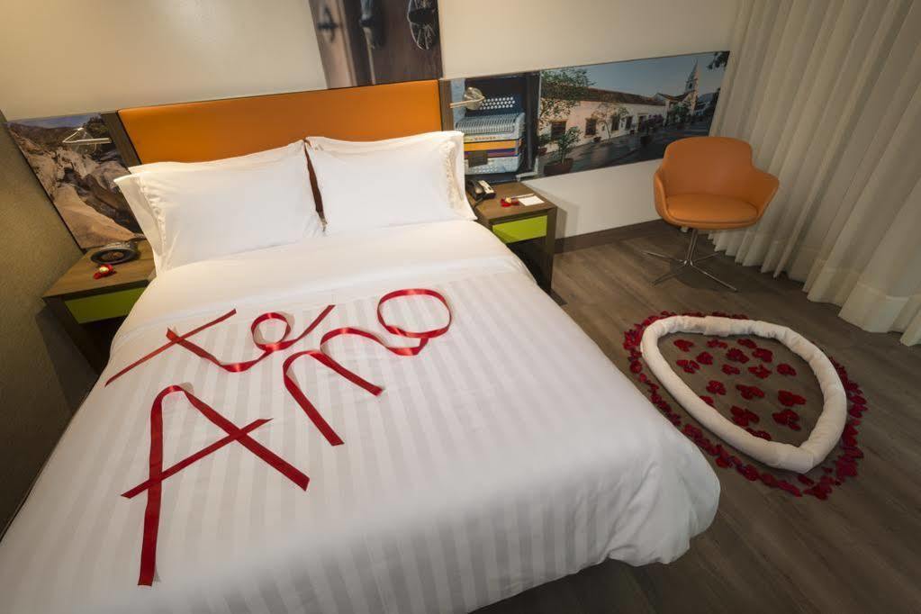 Hampton By Hilton Yopal Hotel Exterior foto